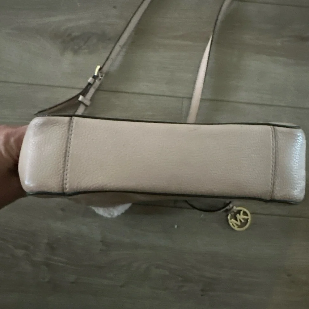 Michael Kors Jet Set Travel Medium‎ Leather Crossbody Powder Blush Pink